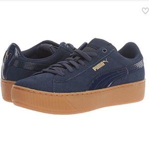 Navy Puma Sneakers